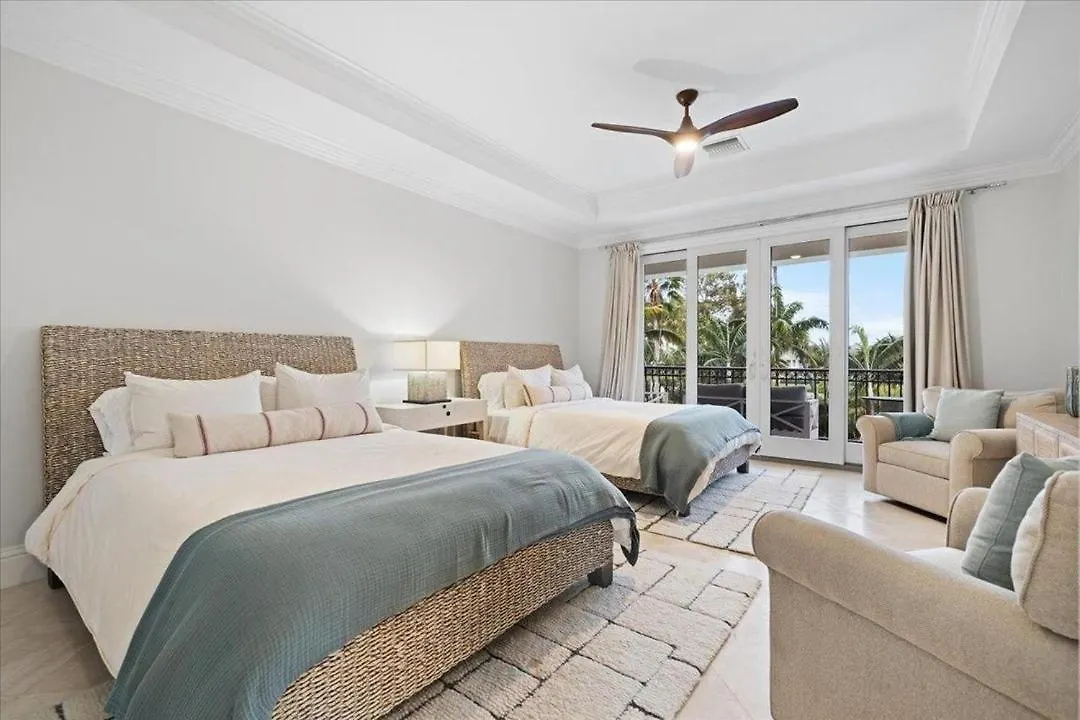 Luxury Villa In Nassau