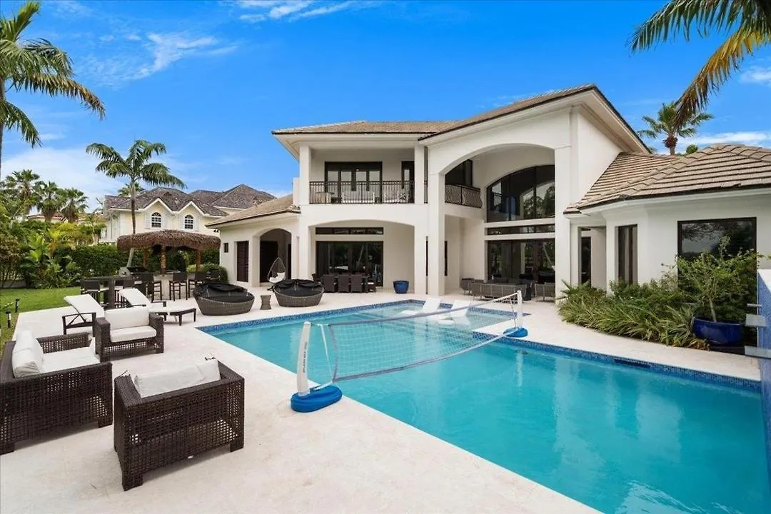 Apartment Luxury Villa In Nassau