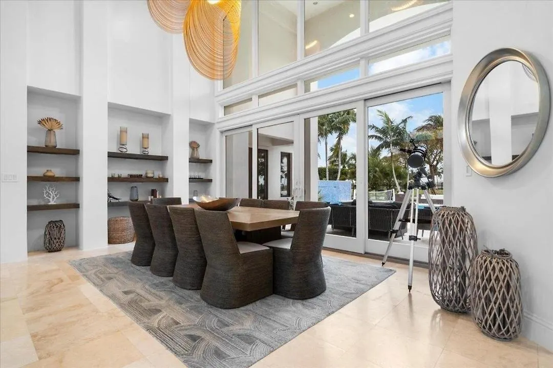 Apartment Luxury Villa In Nassau