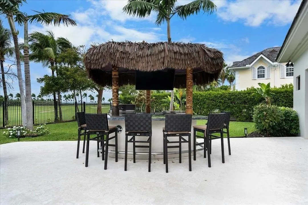 Luxury Villa In Nassau Appartamento