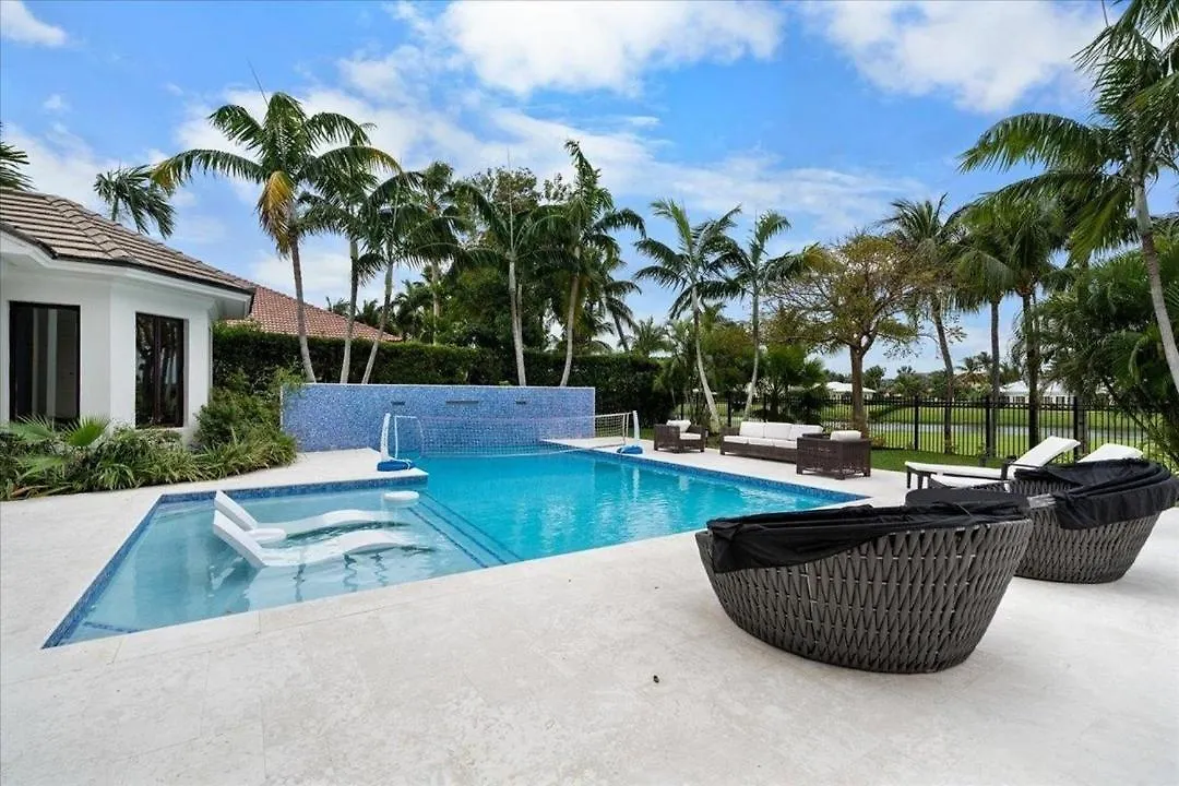 Luxury Villa In Nassau Appartamento
