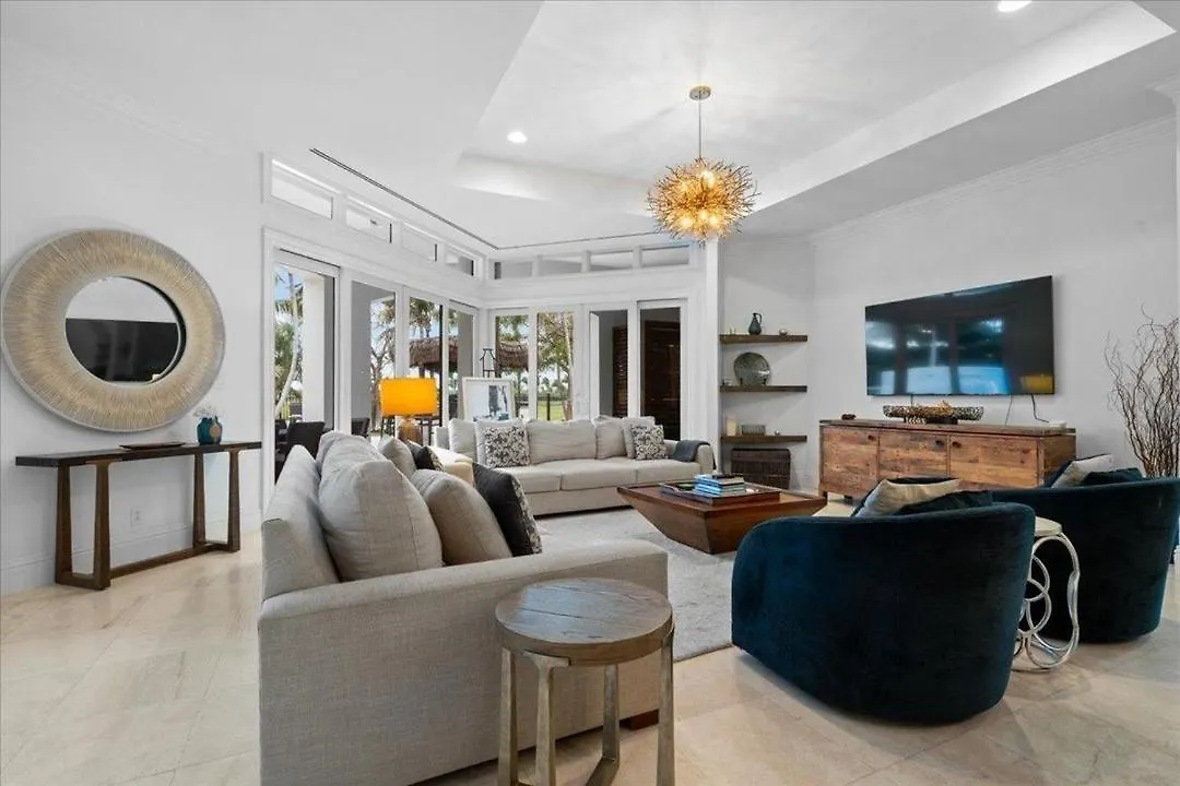 Luxury Villa In Nassau Bahamas
